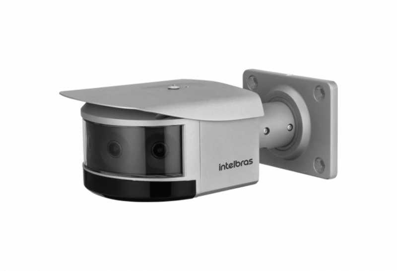 Para um monitoramento amplo da cena, o modelo possui quatro sensores de alta resolução, gerando imagens panorâmicas de 180°.