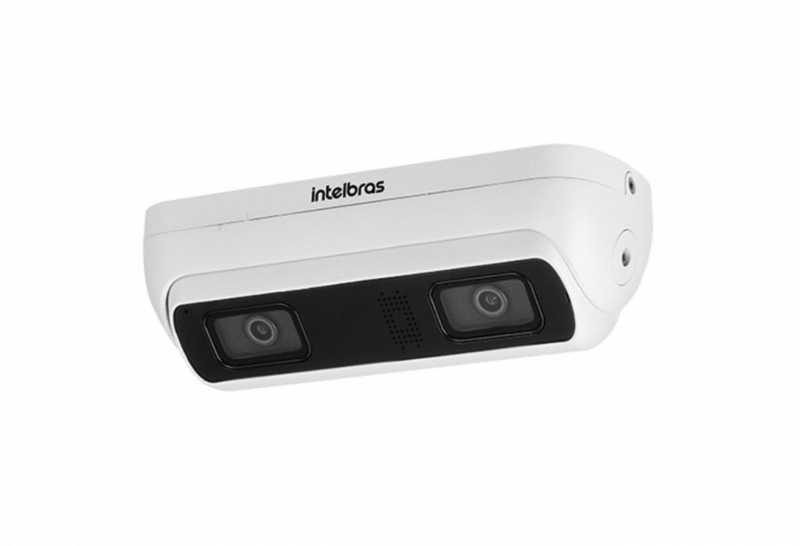 A VIP 9420 3D FT permite o monitoramento de todos os detalhes da cena através de sua alta resolução e tecnologia Starlight.