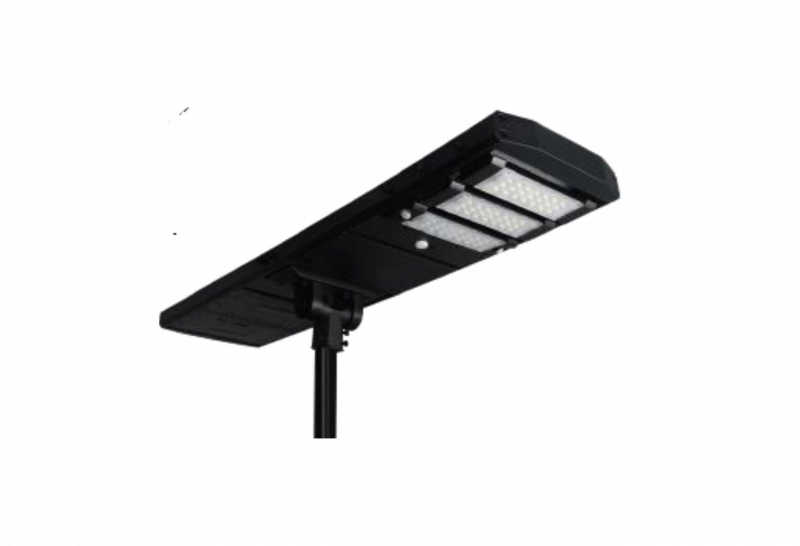 Ideal para instalações em estacionamentos, condomínios, parques e no agronegócio, dispensando conexão com a rede elétrica.