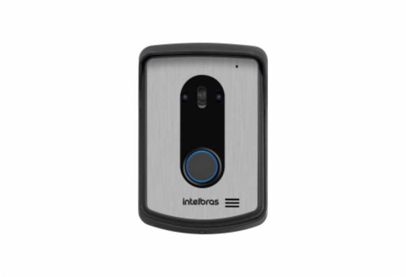 O módulo externo para videoporteiro da linha IV possui ângulo da câmera ajustável na instalação e Tamper.