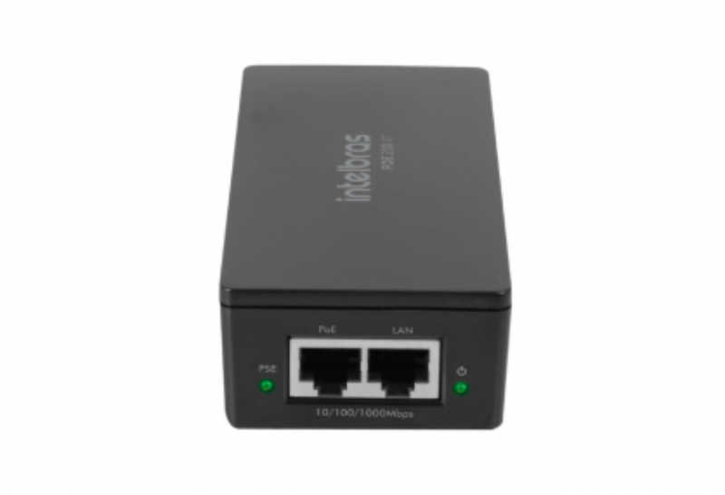 O injetor PoE 200 AT é um injetor ativo compatível com os padrões 802.3af e 802.3at que permite transmissão de dados e energia para dispositivos IP.