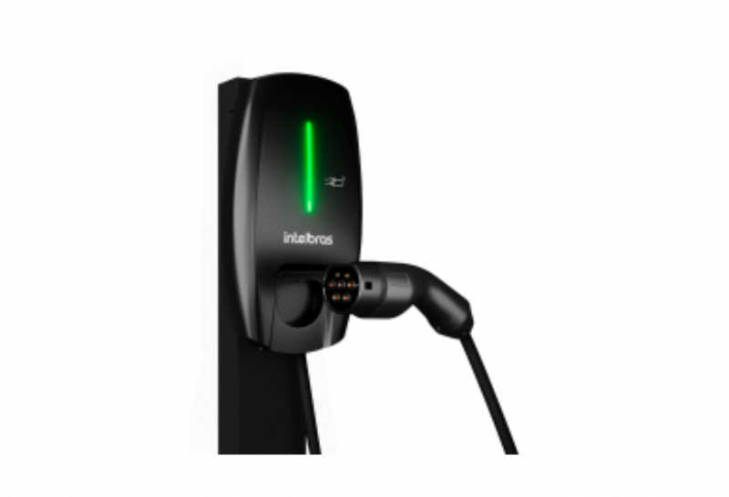 A estação de recarga Business, recarrega em até 7,4 kW, tem conector tipo 2, cabo de 4 metros e aplicativo para gestão.