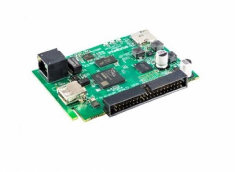 Placa para gravação com 30 canais simultâneos, possibilita habilitar e desabilitar os ramais que serão gravados, gravação entre ramais e gravação entre ramais e chamadas externas.