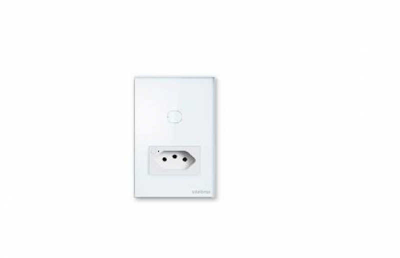 Tenha o controle inteligente da tomada e iluminação de sua casa na palma da sua mão através do aplicativo Mibo Smart.