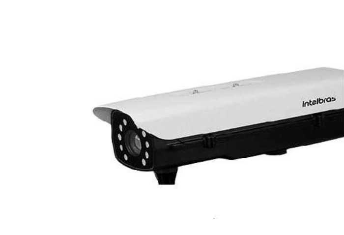 Com inteligência artificial e estatísticas de tráfego ideais para monitorar cidades e realizar leituras em alta velocidade. 